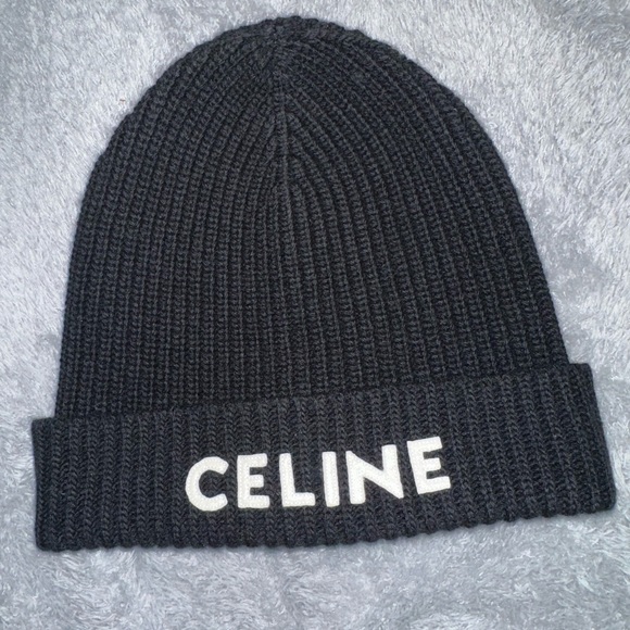celine beanie - Picture 2 of 6